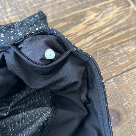 Lululemon Rebel Runner Crop - Picture 6 of 10